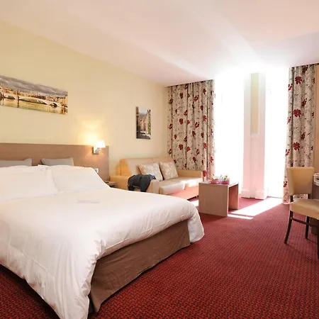 Hotell De Verdun 1882, Bw Signature Collection 4*